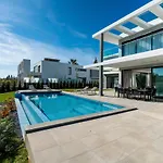 Vila Colinas Do Golfe Sun By Sapvillas Vilamoura