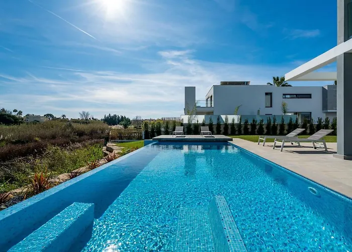 Colinas Do Golfe Sun By Sapvillas Willa