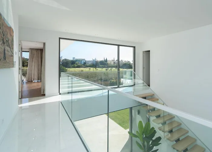 Willa Colinas Do Golfe Sun By Sapvillas